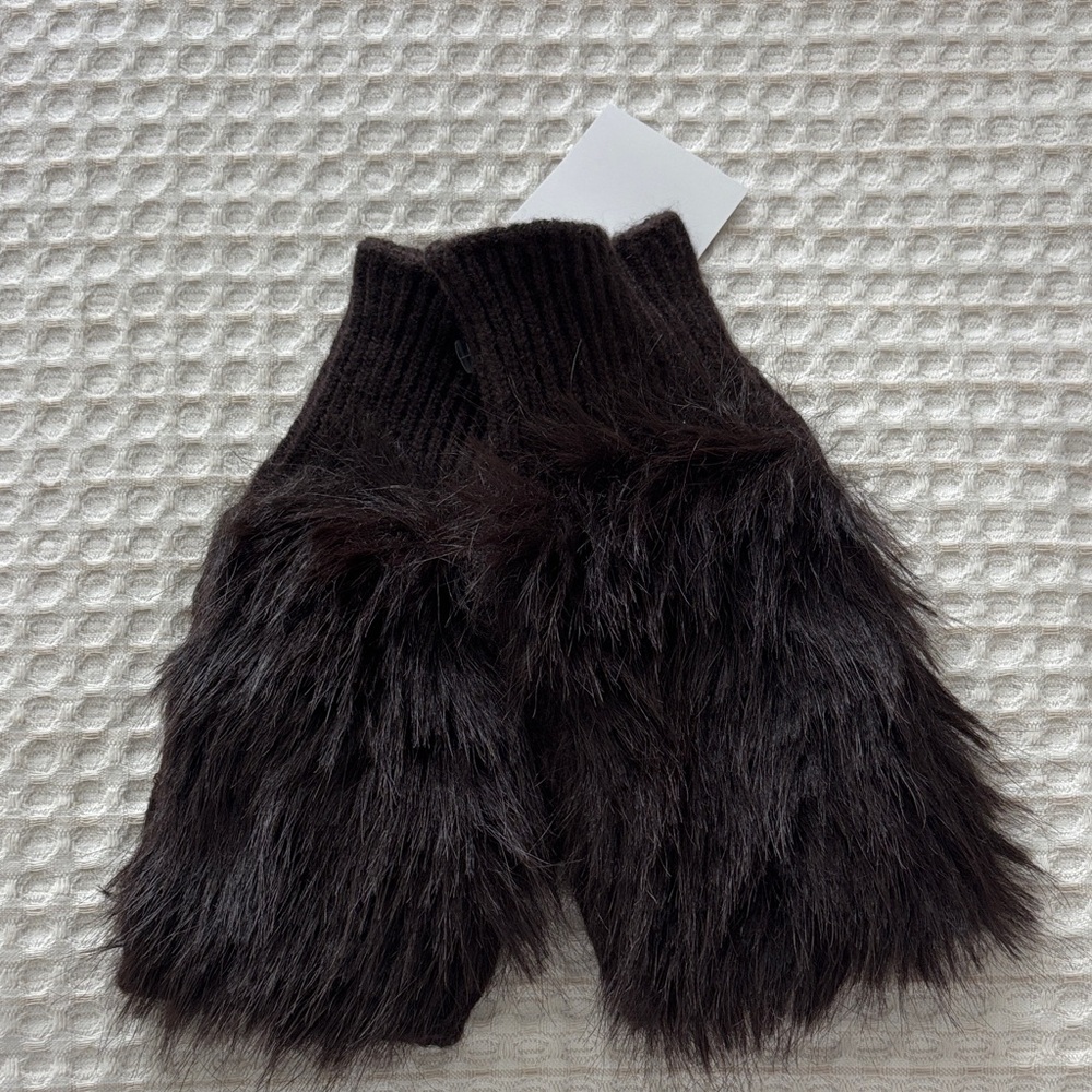 NWT Old Navy Brown Knit Hand Warmers